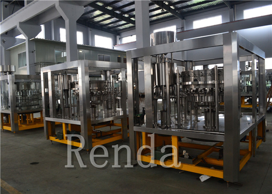 Carbonated Drink Filling Machine Washing Capping Filling 3 - in - 1 PET Bottle Soda Filling Equipment